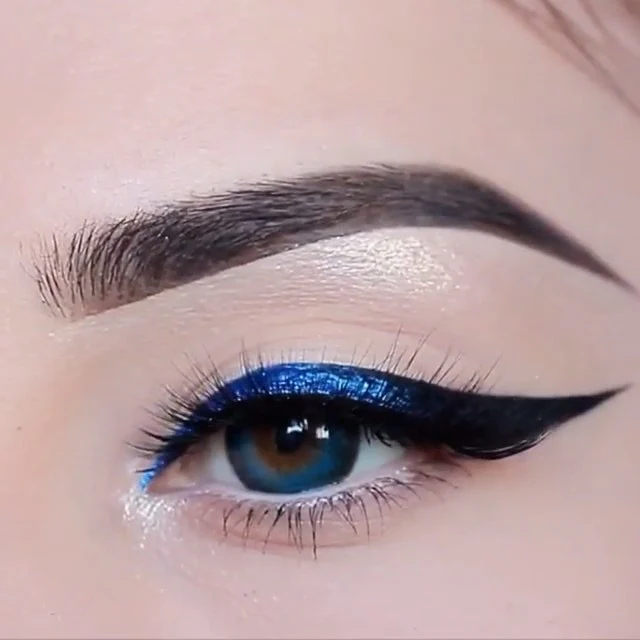 2 Tone Blue Contacts - Image 3