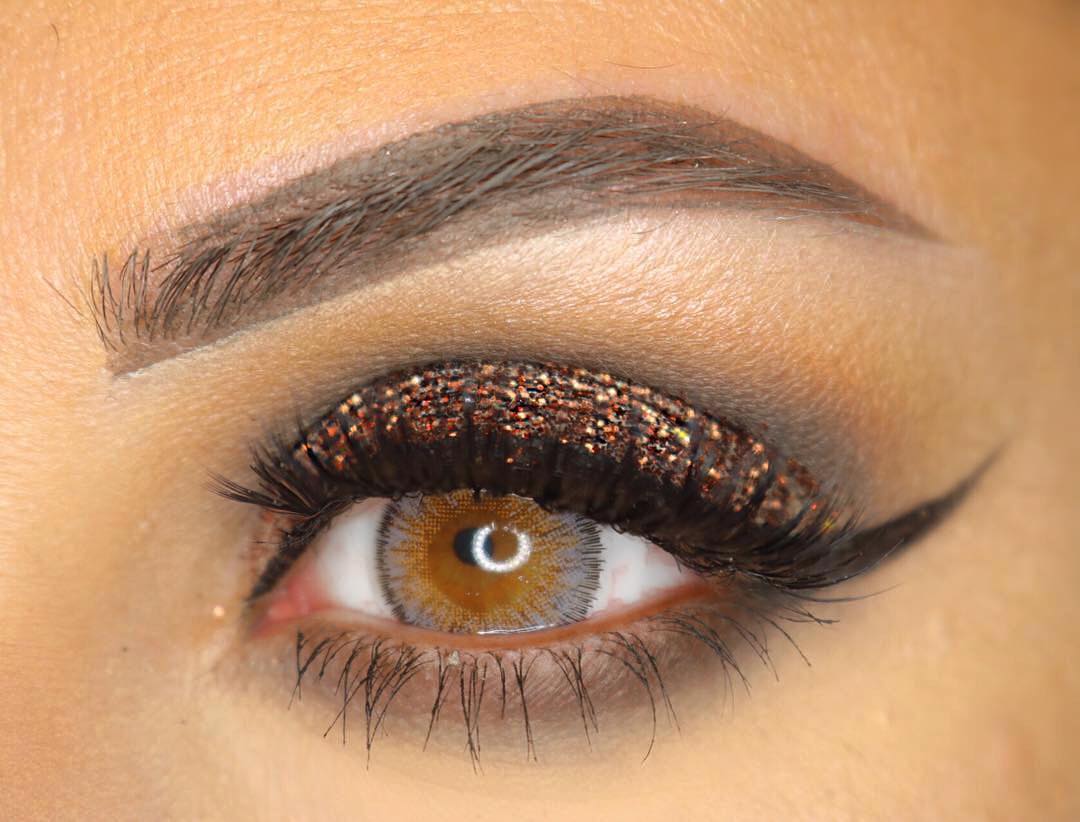 4 Tone Grey Colored Contacts - Image 3