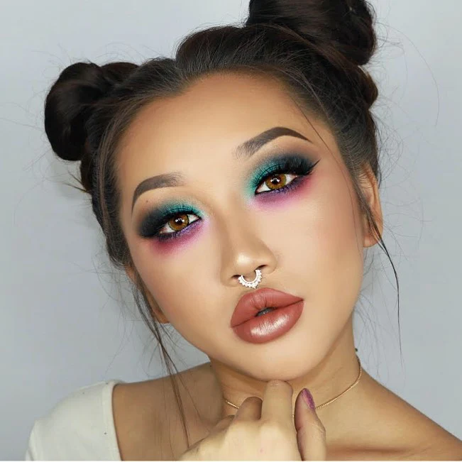 4 Tone Honey Colored Contacts - Image 8