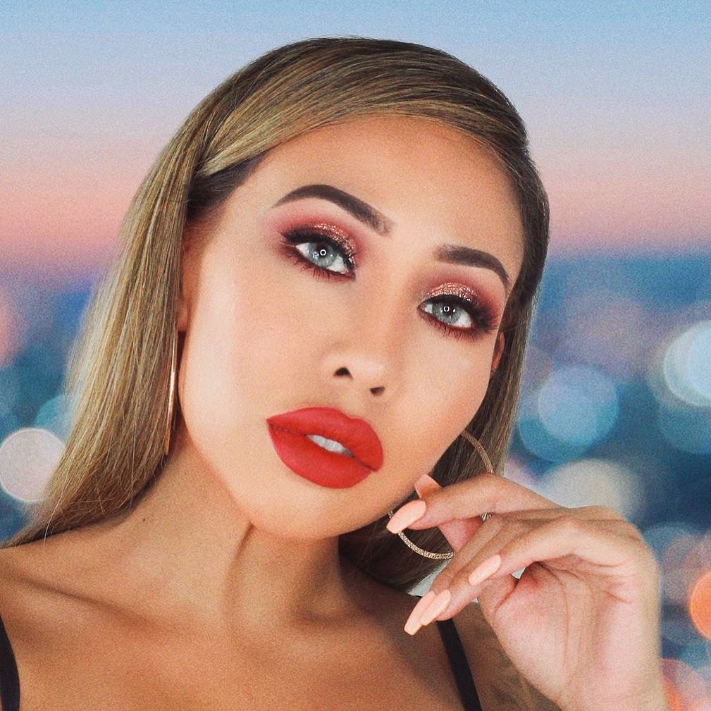 Cotton Series Charcoal Grey Contacts - Image 13