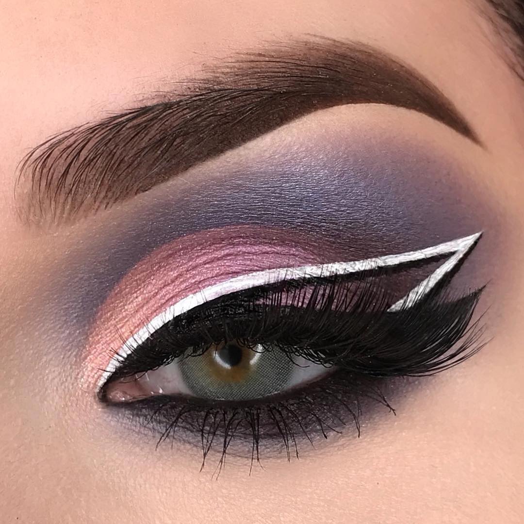 Cotton Series Charcoal Grey Contacts - Image 4