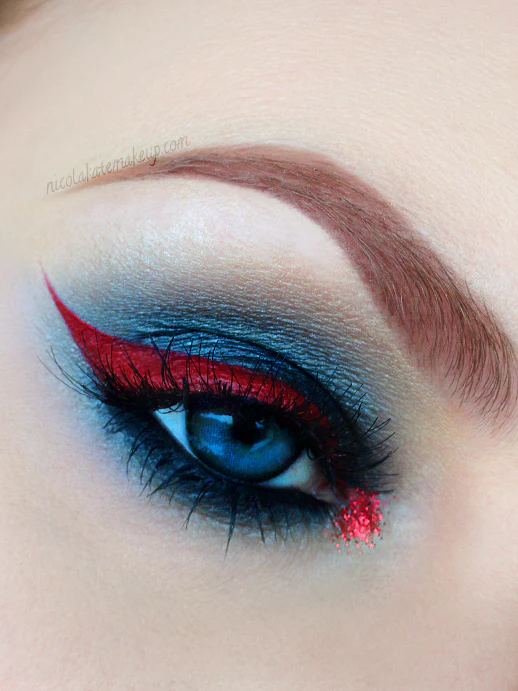 Natsumi Blue Colored Contacts - Image 5