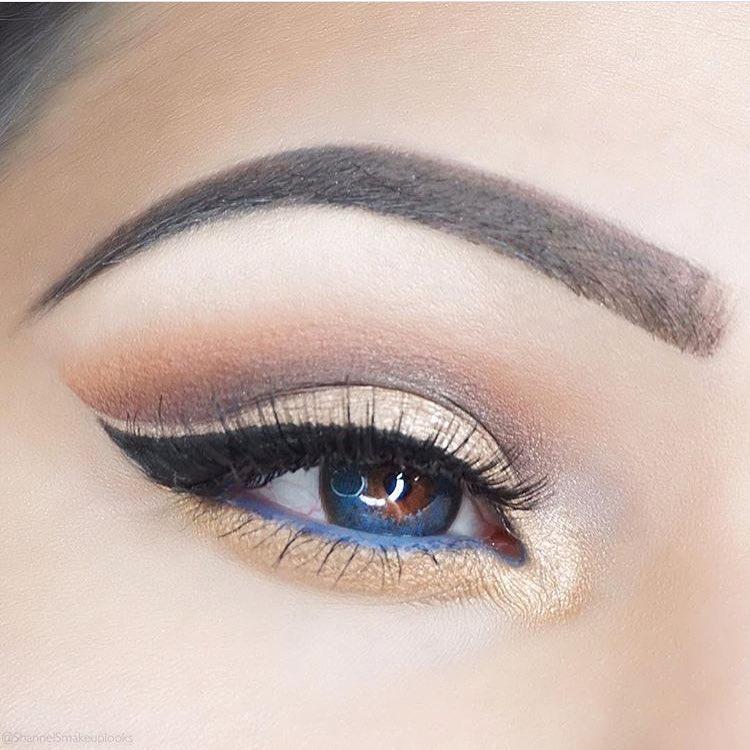 Natsumi Blue Contacts For Astigmatism - Image 4