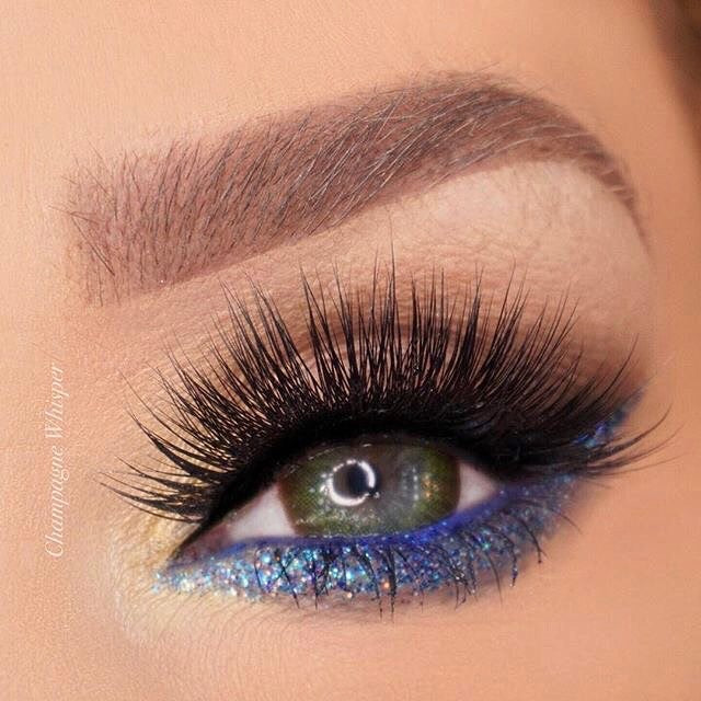 Natsumi Green Colored Contacts - Image 3