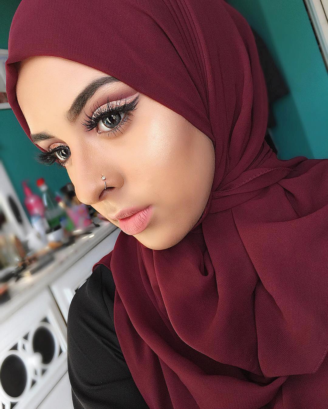 Natsumi Grey Colored Contacts - Image 11