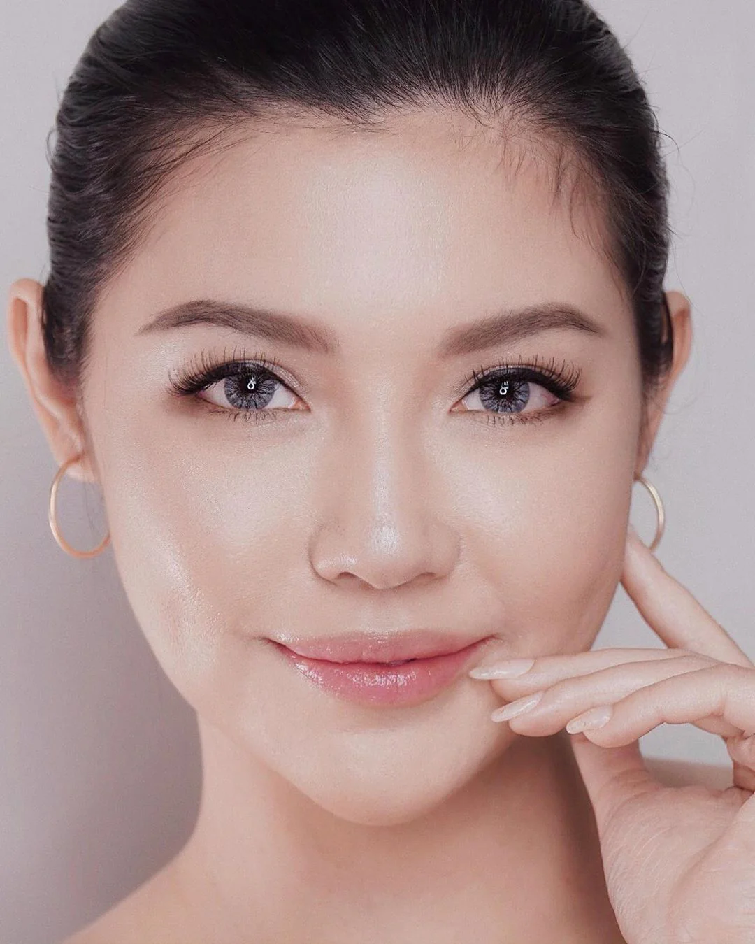 Pro Series Grey Colored Contacts - Image 4